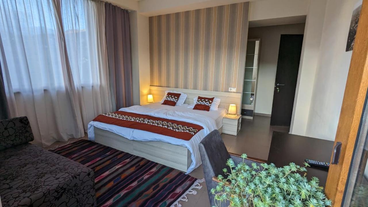 Melia Hotel Гудаурі Екстер'єр фото